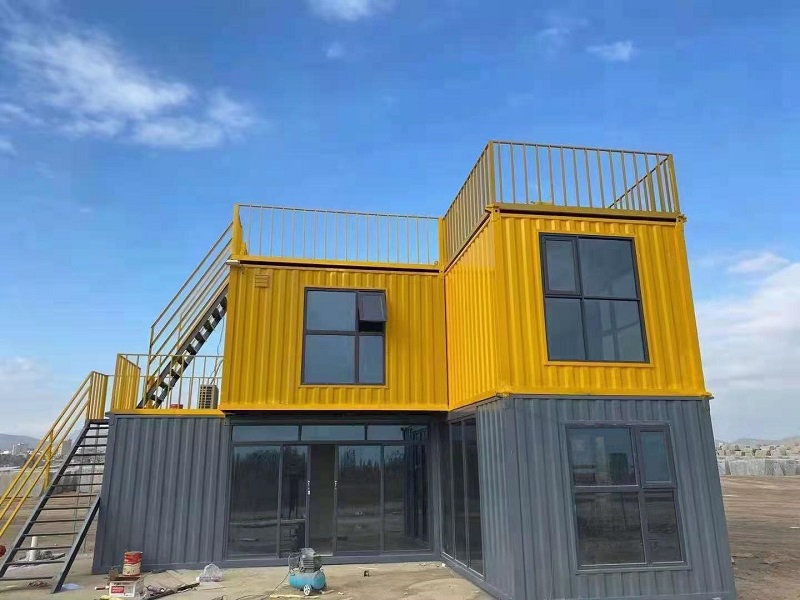 ������װ�����